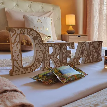 Daire Charming House 1 *