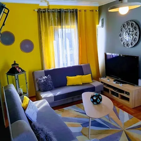 Charming House 1 * Golos
