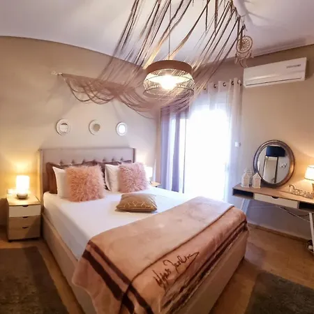 Charming House 1 Daire *