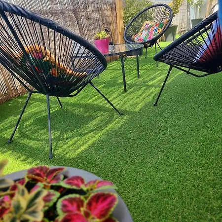 Charming House 1 * Volos